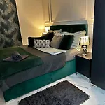 Apartamenty Kielce- Apartament Szmaragd Przy Zalew Kielecki, Faktura, Parking, Centrum