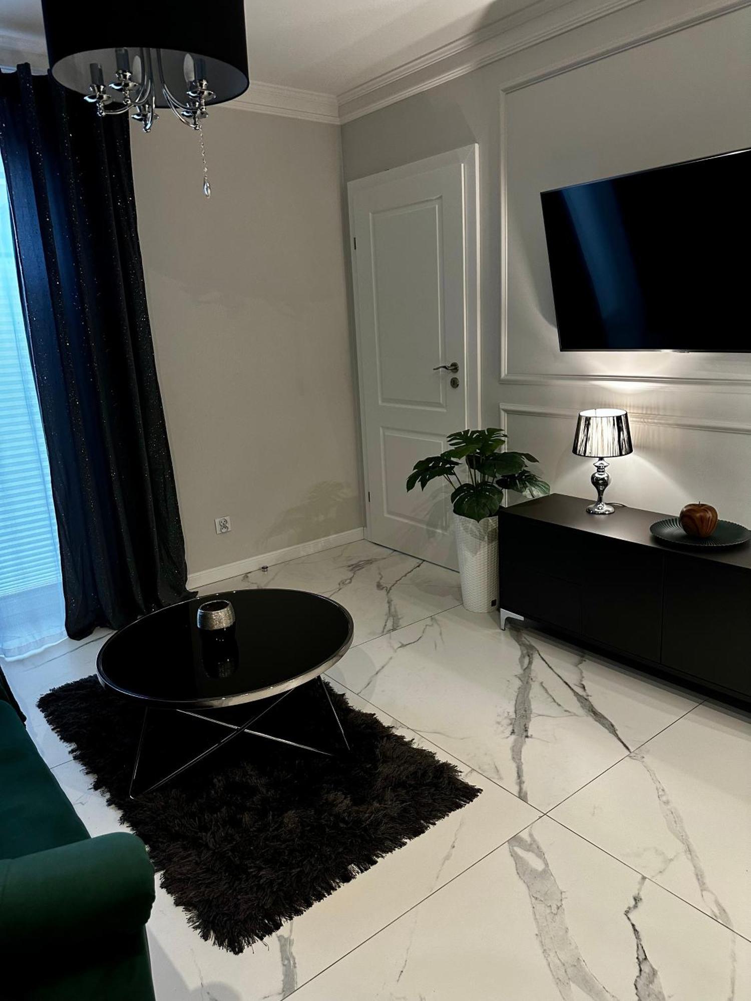 Apartment Kielce- Szmaragd Przy Zalew Kielecki, Faktura, Parking, Centrum